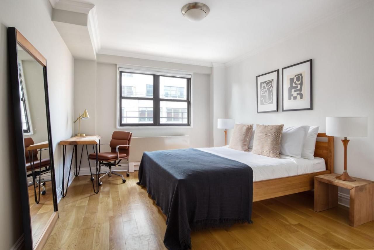 Midtown E 1br Office Nook Doorman Gym Nyc-43 New York