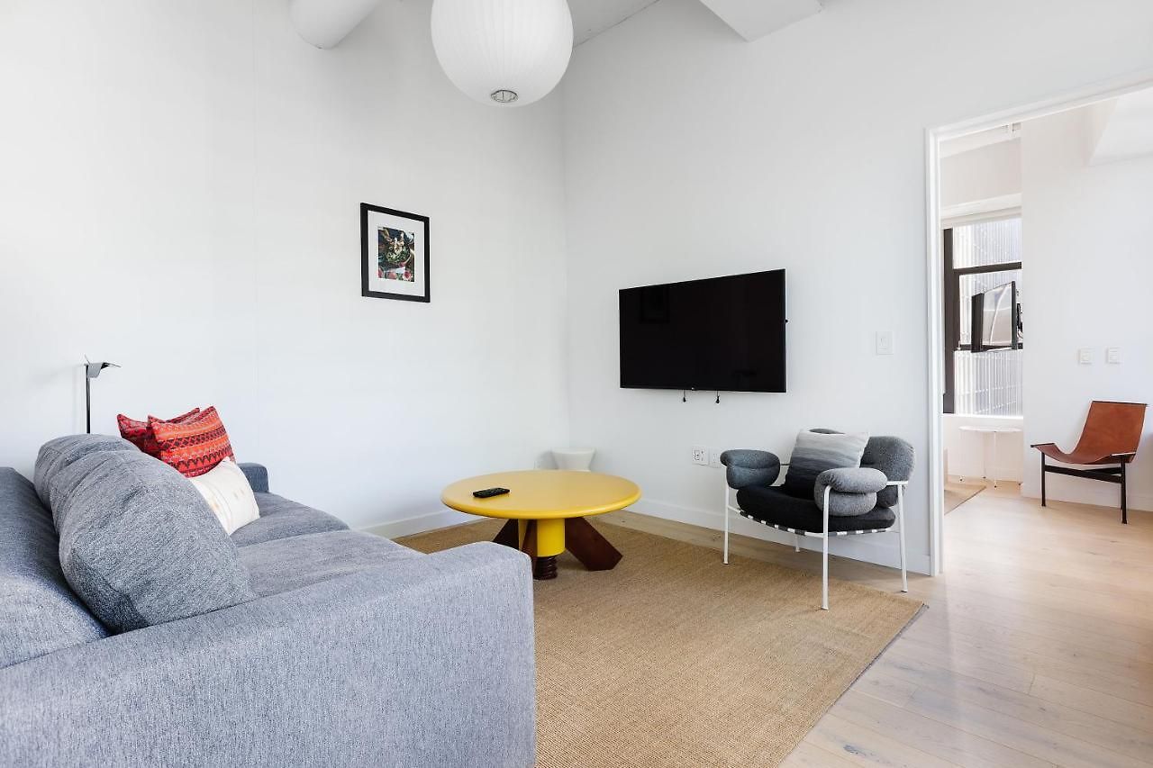 Placemakr Street 4* New York