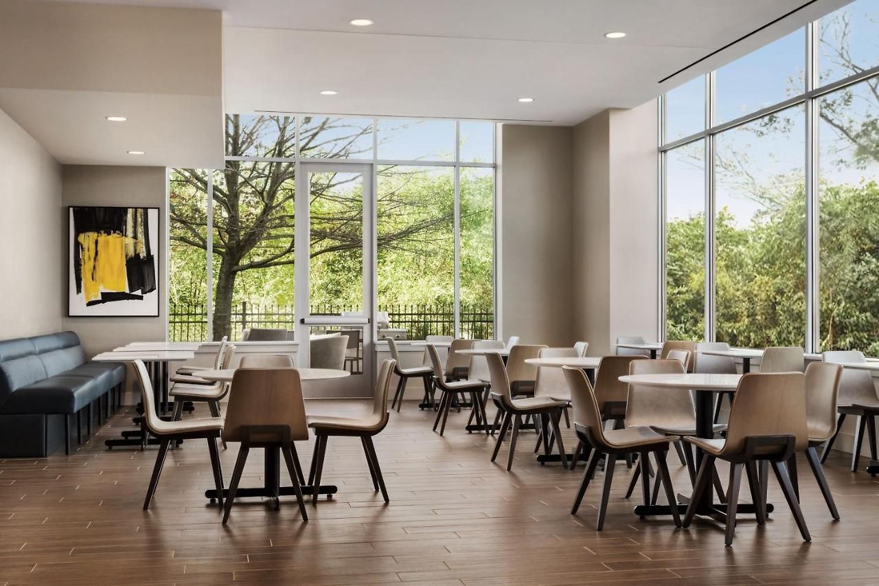 Hotel By Marriott Jfk Airport