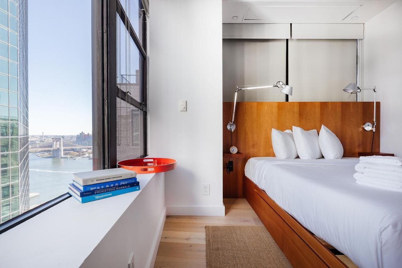 Placemakr Street 4*