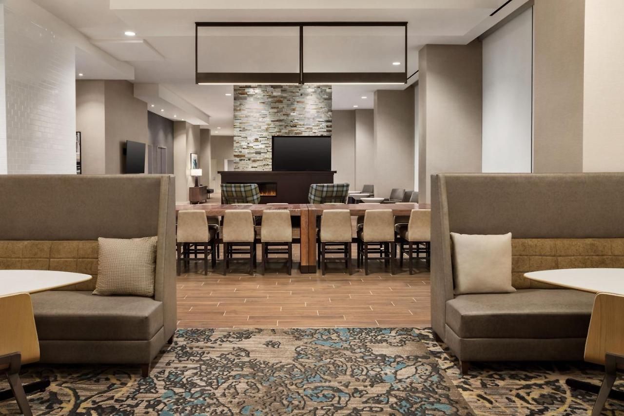 By Marriott Jfk Airport 3*