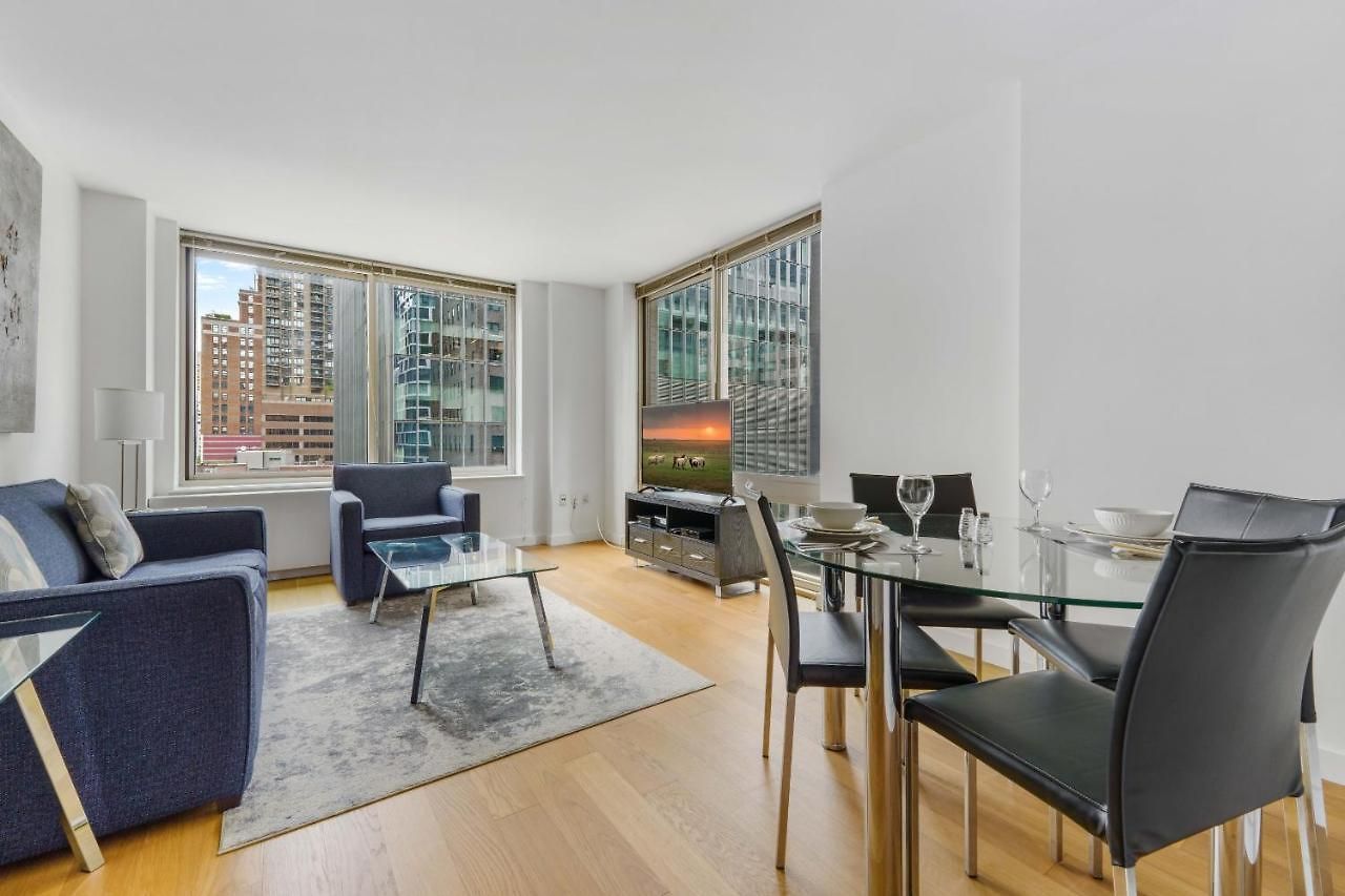 Global Luxury At The Marc Apartment