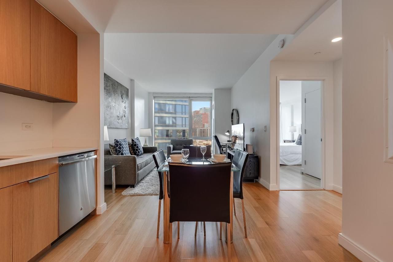 Apartment Global Luxury At Via 57 New York