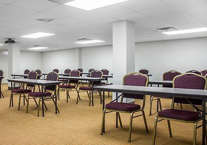Days By Wyndham Brooklyn Borough Park Hotel 3*