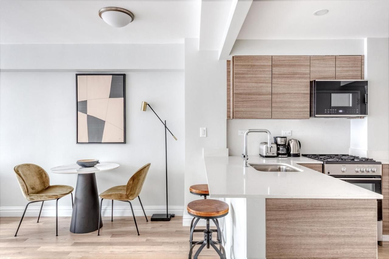 Midtown E 1br W Dm Gym Near Bloomingdales Nyc-710 Apartment