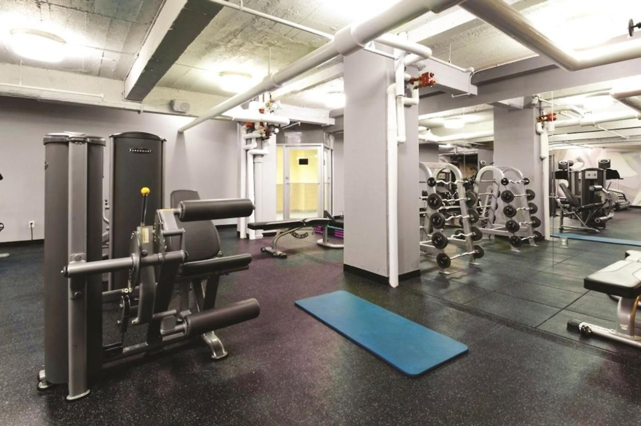 Uws 1br W Gym Doorman Nr Park Nyc-1100 New York
