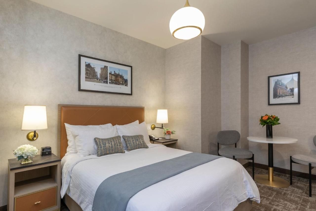 Broadway Plaza Hotel