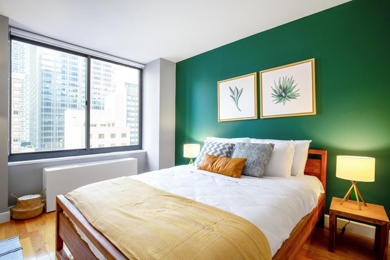 1br Nr Times Sq W Indoor Rooftop Gym Nyc-141 *