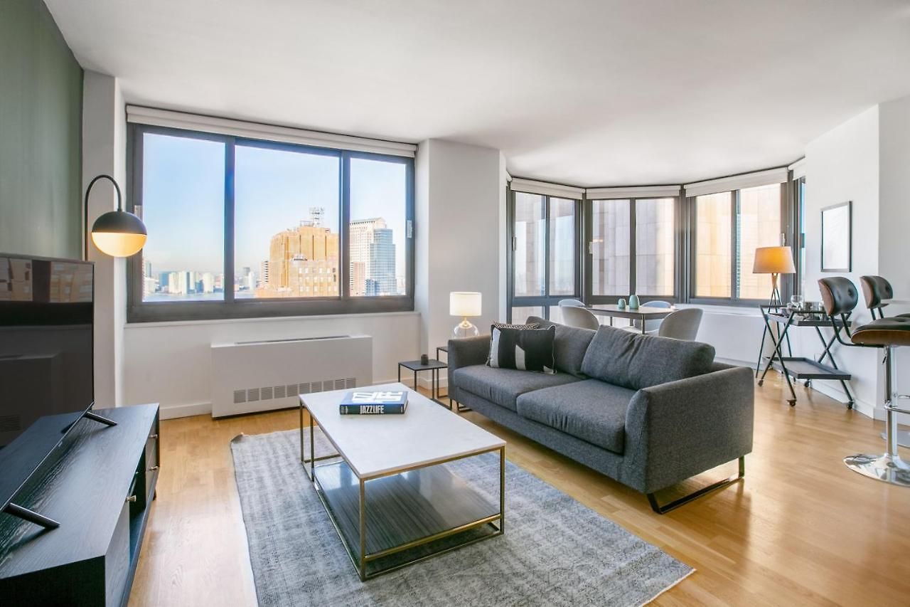 Tribeca 2br W Pool Bike Gym Nr Wtc Nyc-400 Apartment *
