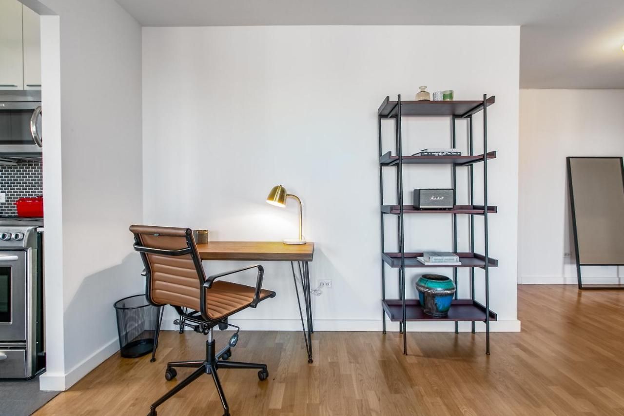 Tribeca 2br W Pool Bike Gym Nr Wtc Nyc-400 Apartment New York