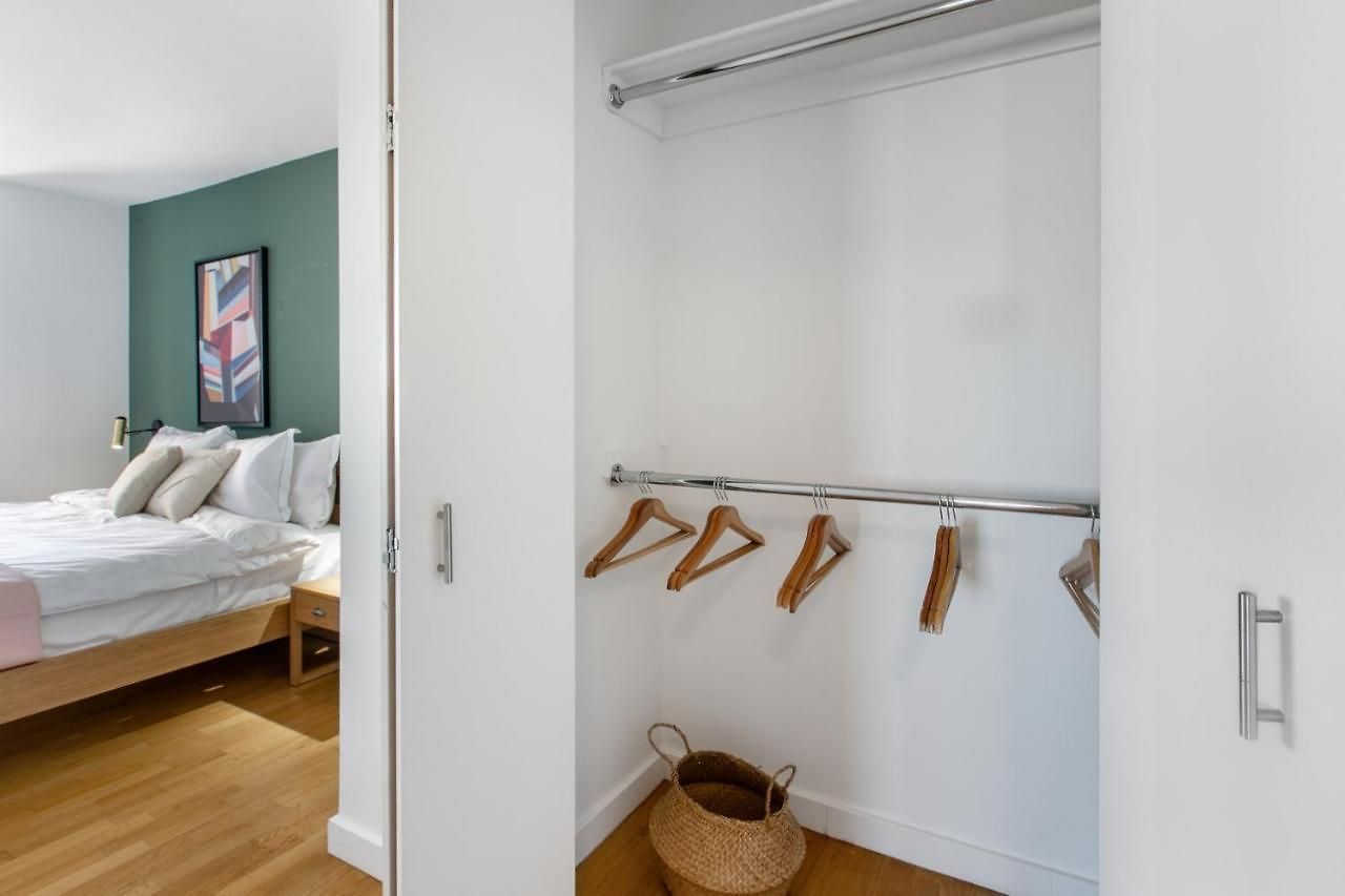 Tribeca 2br W Pool Bike Gym Nr Wtc Nyc-400 Apartment New York