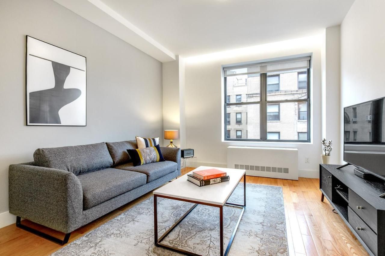 Apartment Uws 1br W Gym Wd Doorman Nr Park Nyc-377 New York