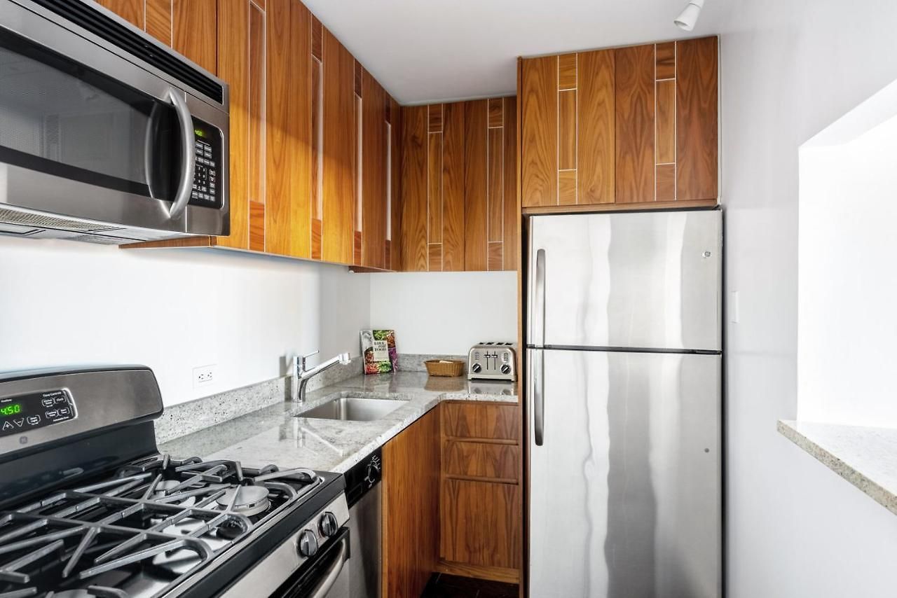 Apartment Ues 1br W Gym Doorman Stunning Roof Nyc-505 *