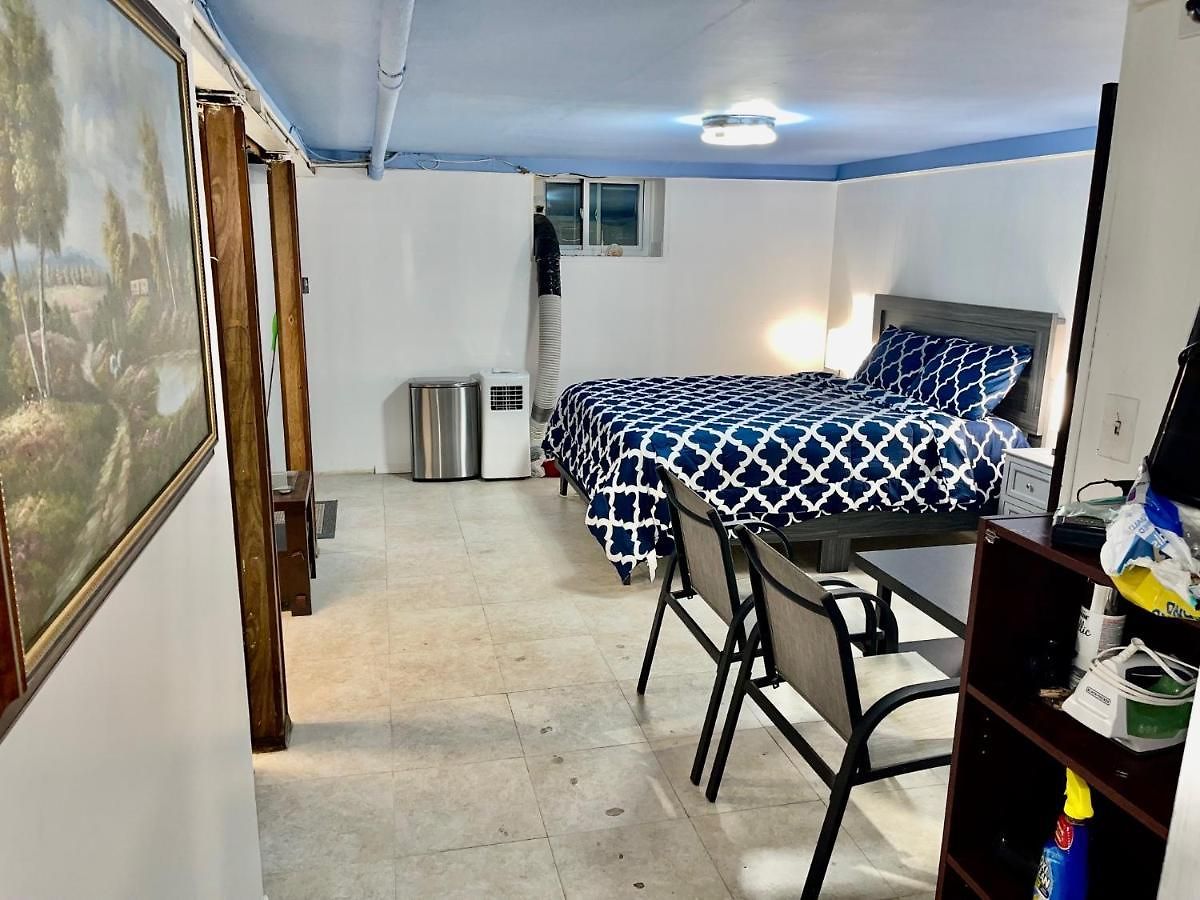 Lga Airport Near, Walk In Bsmt In A Private House! Apartment New York