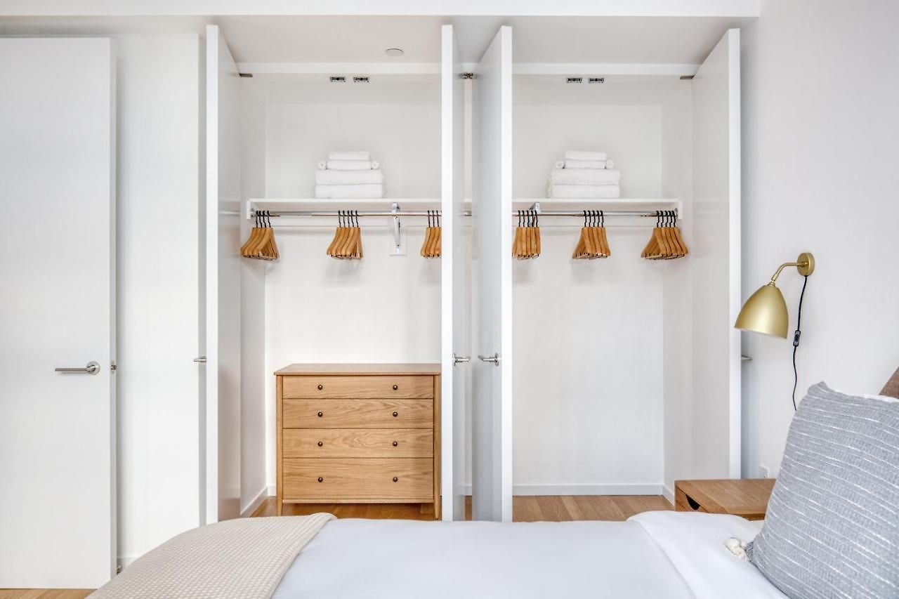 Midtown 1br W Gym Wd Across From Rock Center Nyc-670 * New York