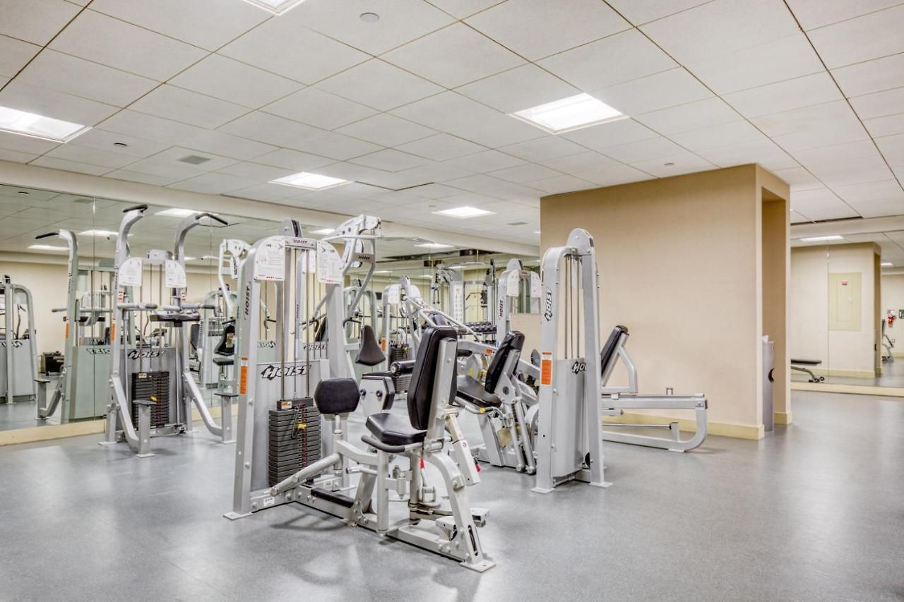Midtown 1br W Gym Wd Across From Rock Center Nyc-670 New York