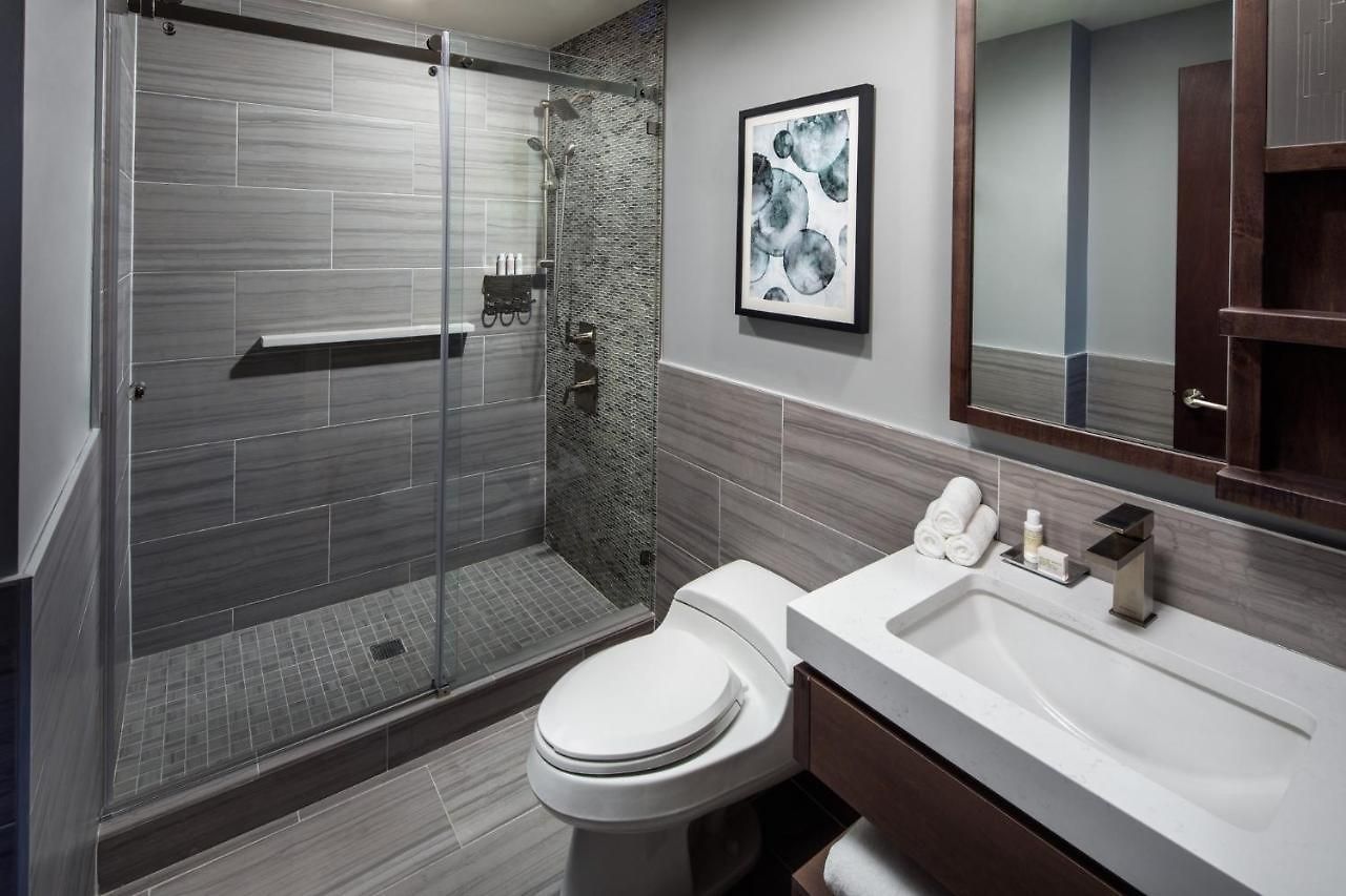 Indigo Flushing - Laguardia Hotel