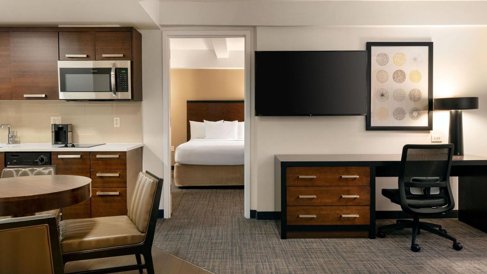 By Marriott Manhattan/ Midtown Eastside