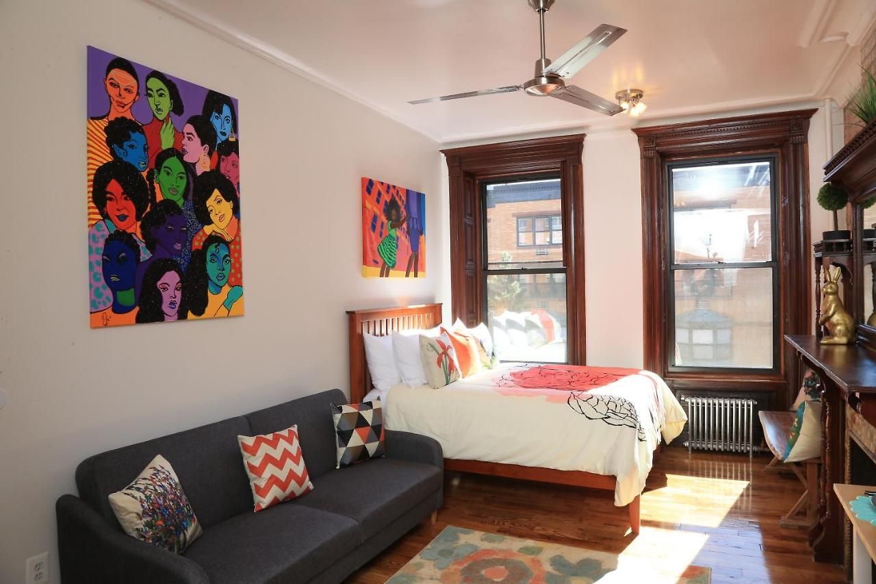 The Harlem Pearl Apartment