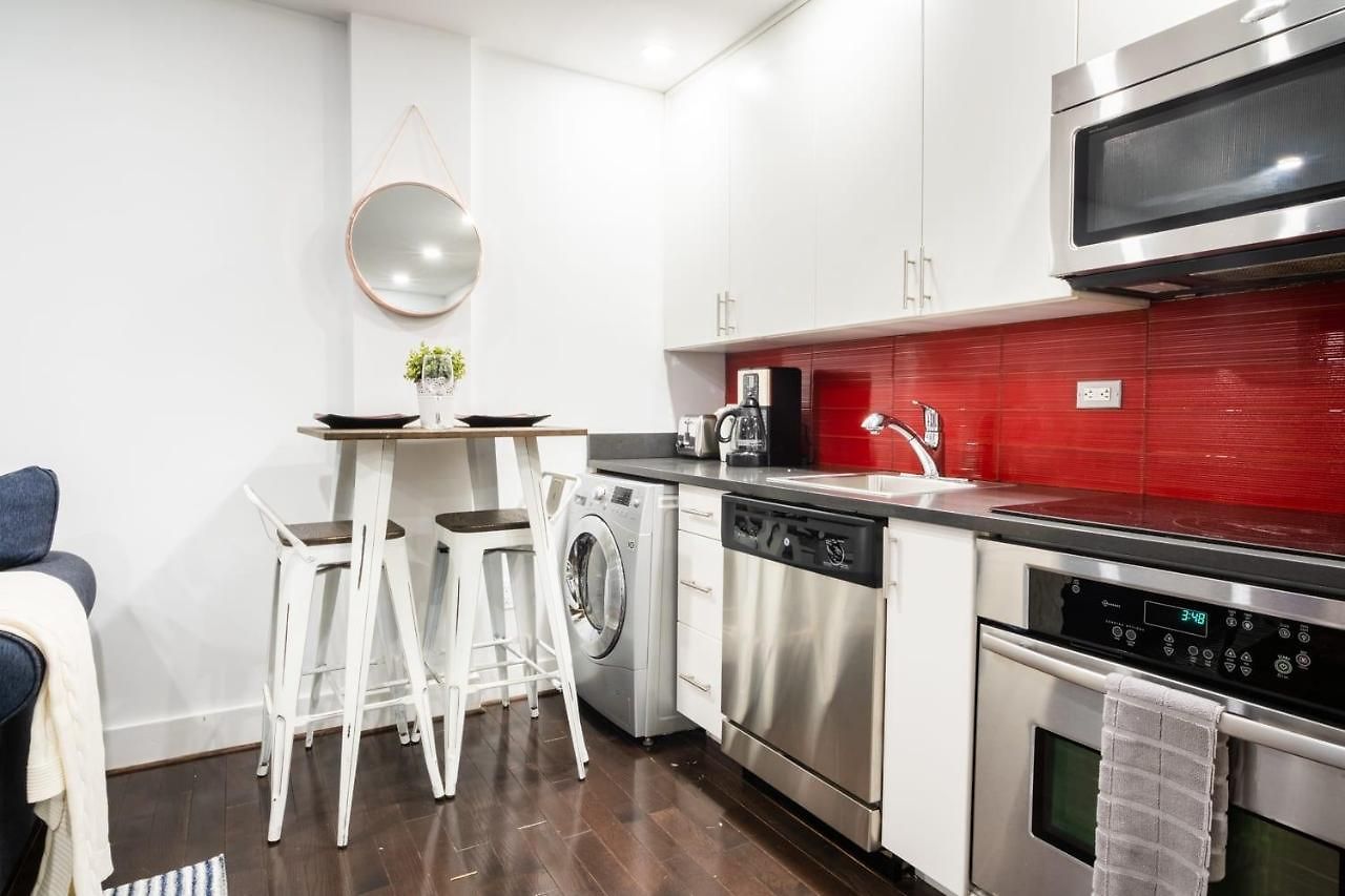 Apartment 809-3b Columbus Circle W D New Bldg Balcony New York