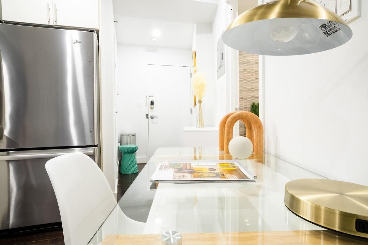 809-3b Columbus Circle W D New Bldg Balcony Apartment New York