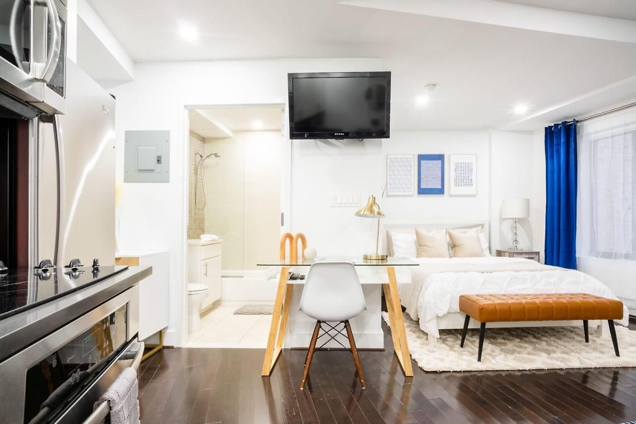 Apartment 809-3b Columbus Circle W D New Bldg Balcony New York