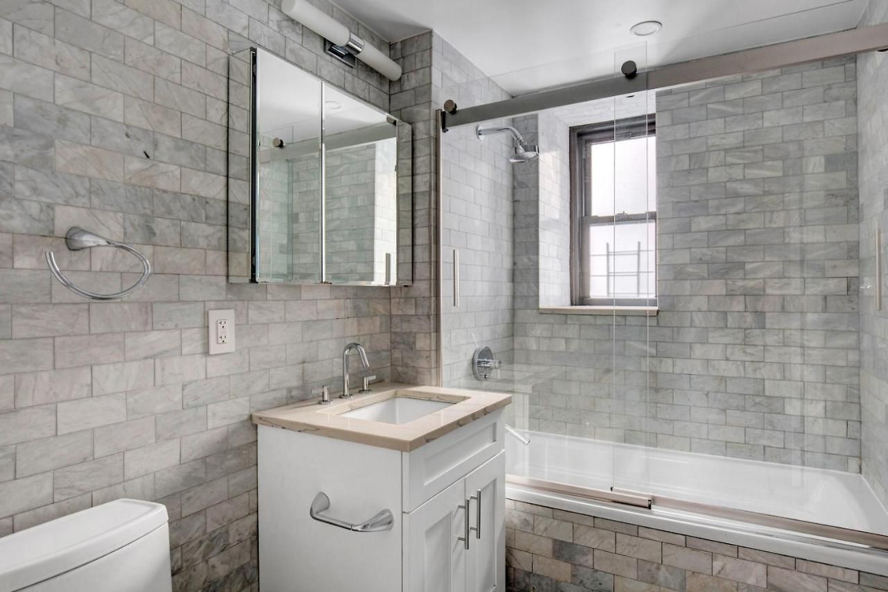 Midtown 1br W Doorman Wd Nr Grand Nyc-780 *