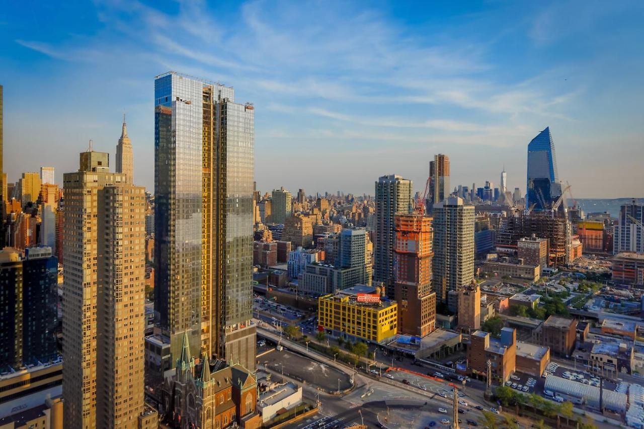 Hells Kitchen 1br W Pool Gym Dm Nr Subway Nyc-482 Apartment New York