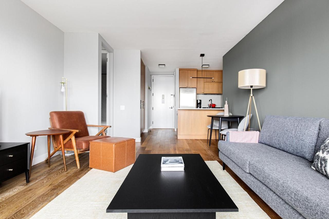 Hells Kitchen 1br W Pool Gym Dm Nr Subway Nyc-482 Apartment