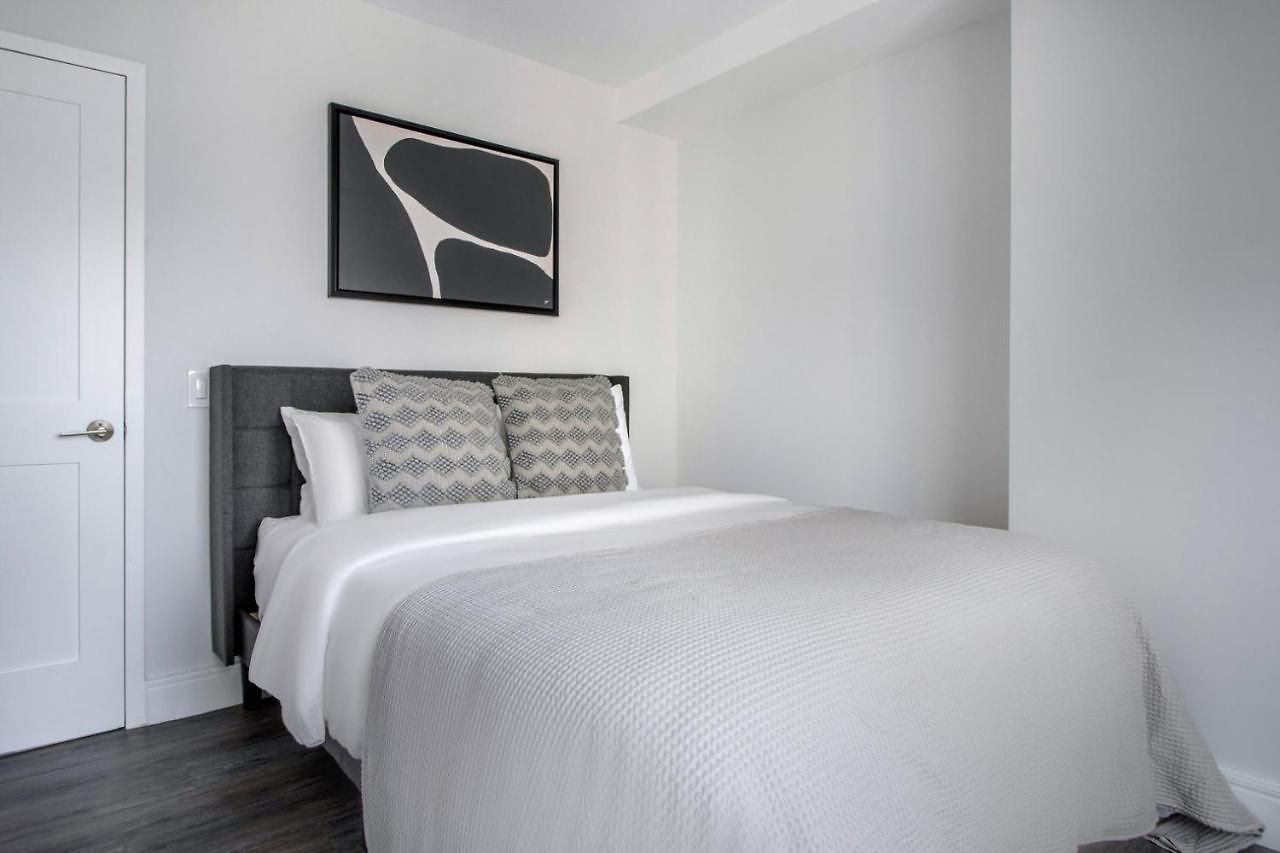 Ues 1br W Gym Nr Museums Art Galleries Nyc-1179 Apartment