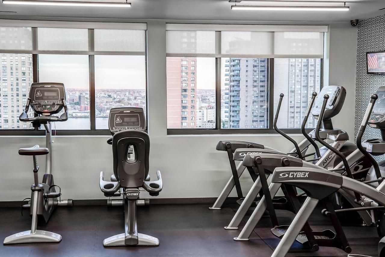 Ues 1br W Gym Nr Museums Art Galleries Nyc-1179 Apartment