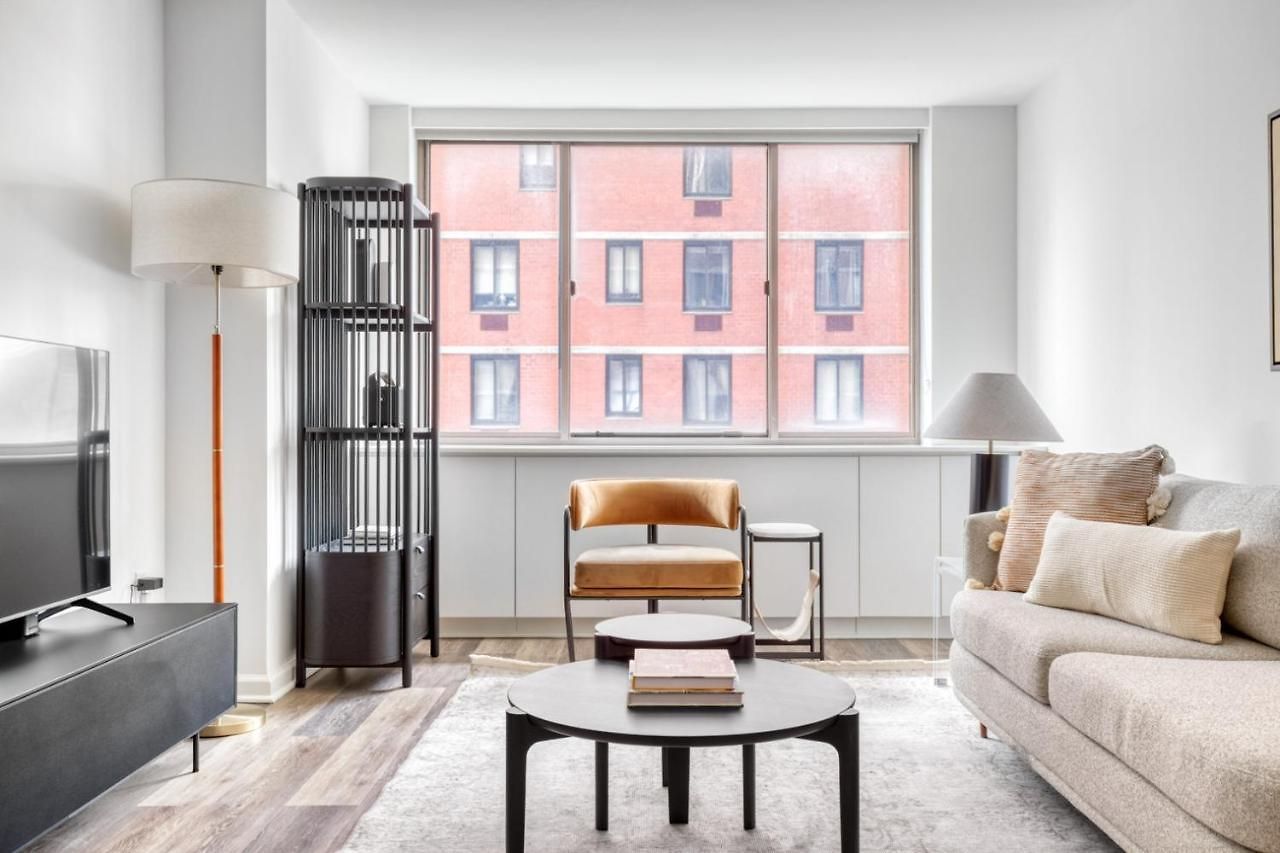 Midtown W 1br W Gym Wd Nr Hudson Yards Nyc-742 Apartment New York