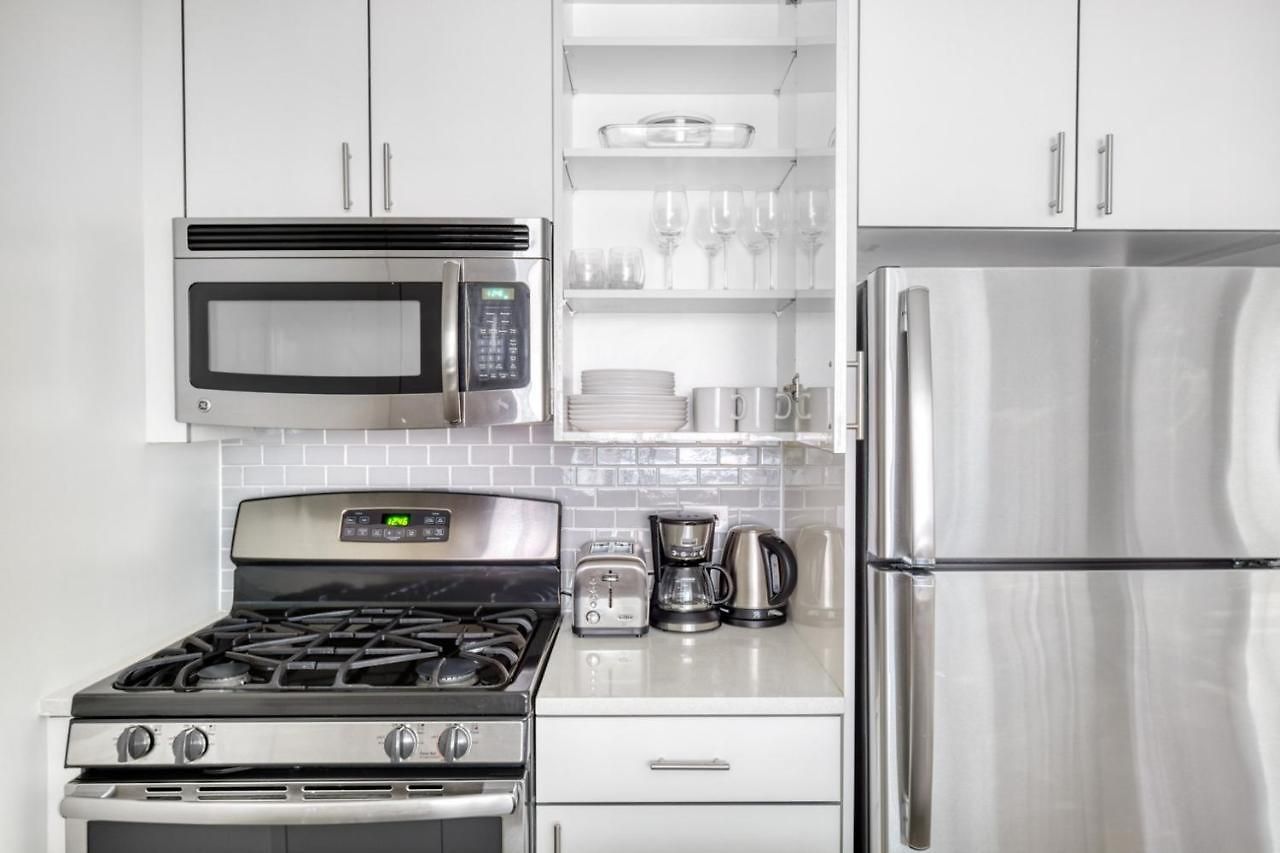 Midtown W 1br W Gym Wd Nr Hudson Yards Nyc-742 *
