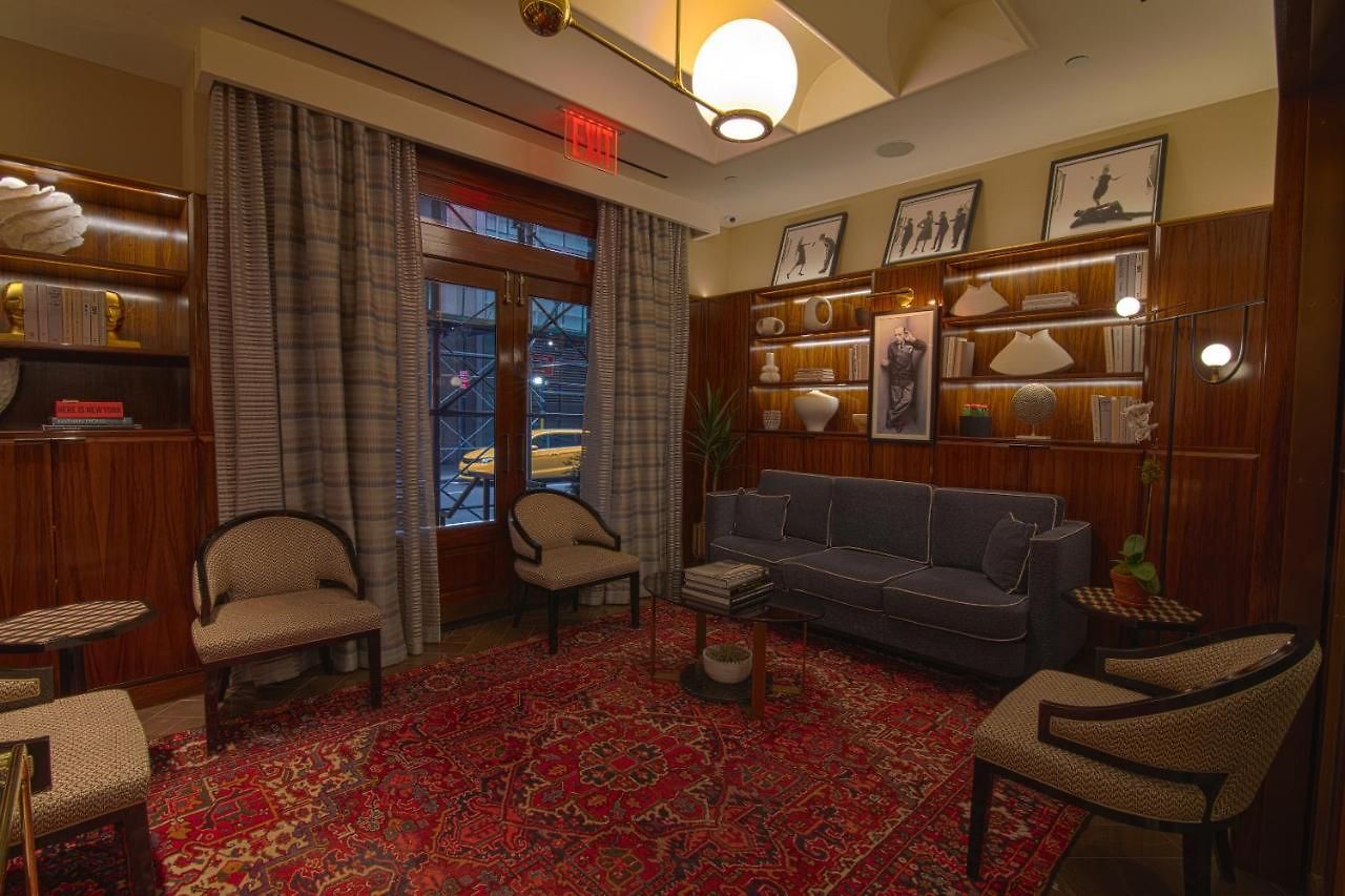 The Iroquois Times Square, A Small Luxury Hotel 5*