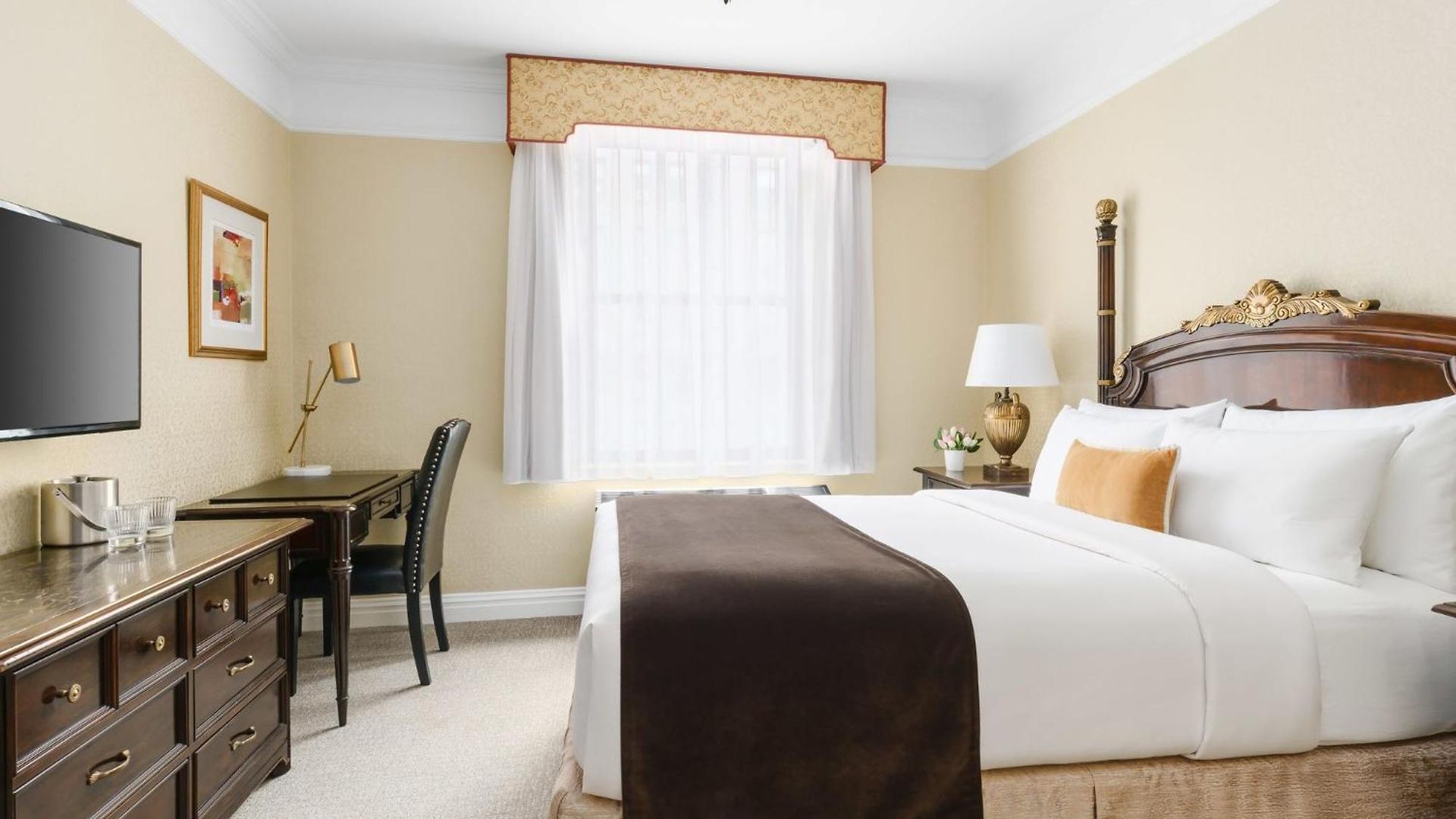 Hotel Lucerne New York