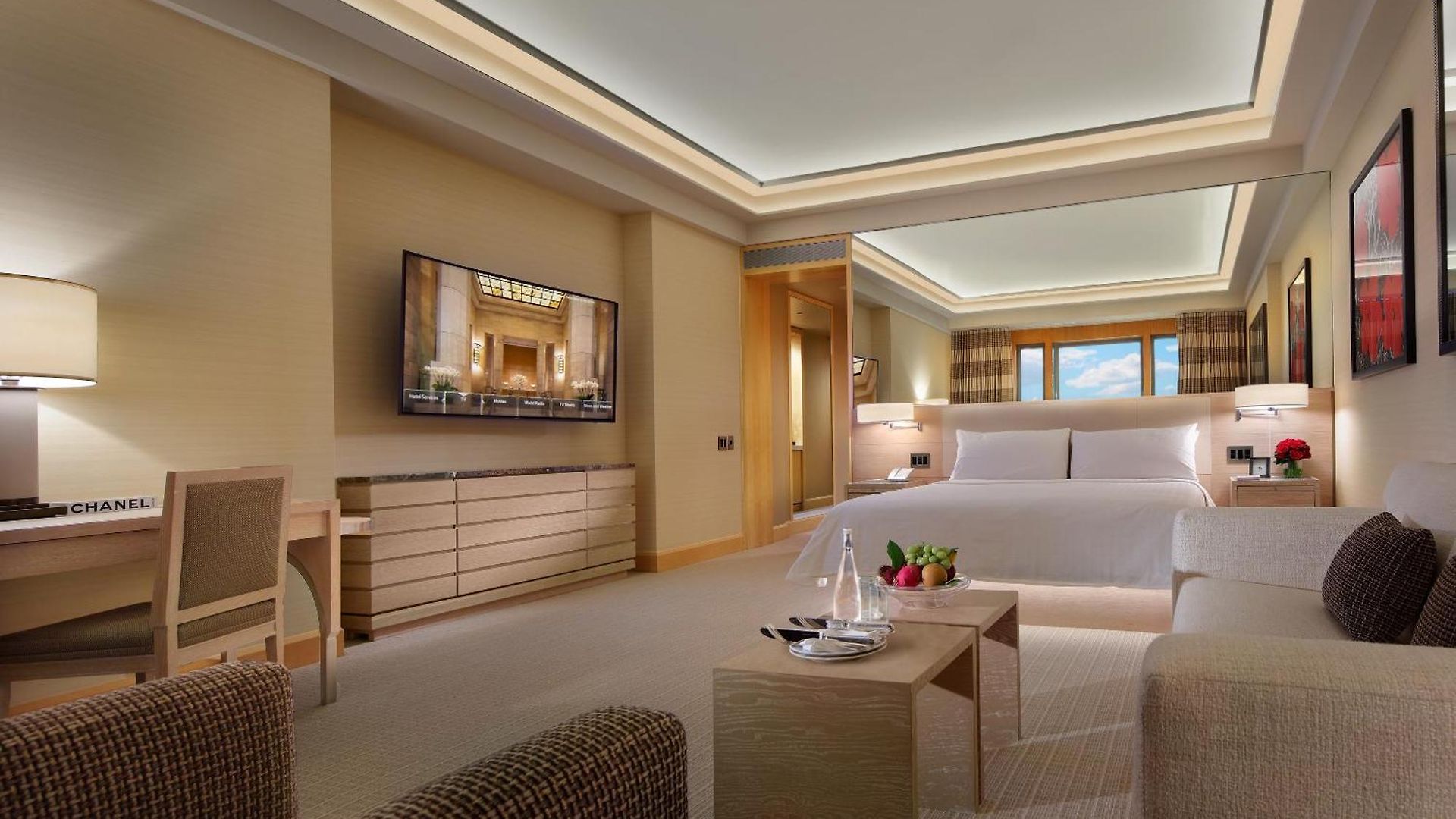 Four Seasons Hotel 5*