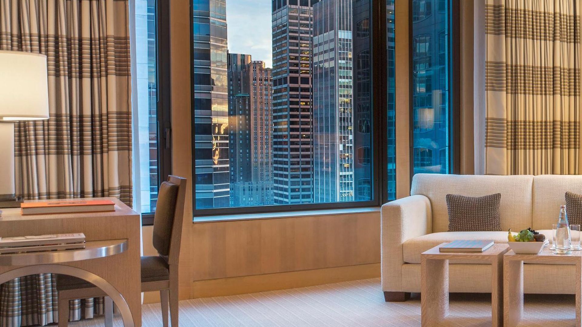 Four Seasons Hotel 5*