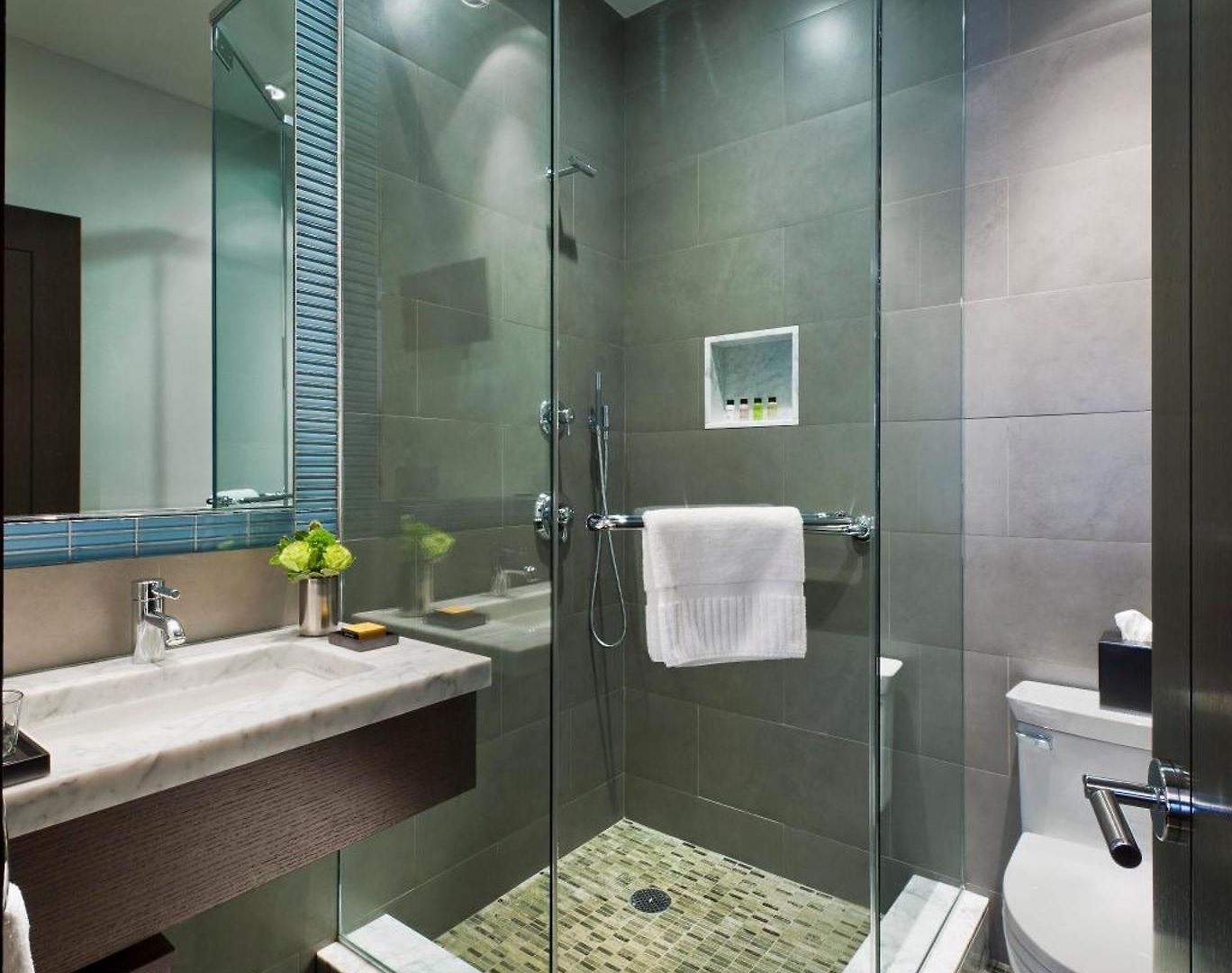 Hotel The Pearl 4*
