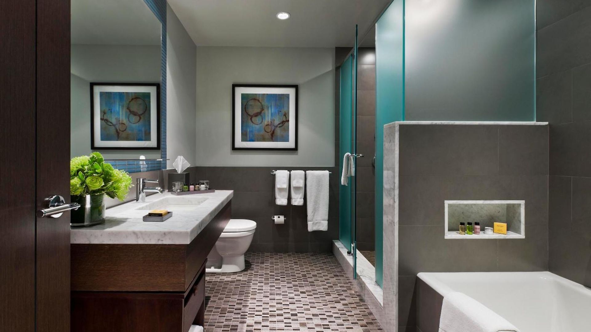 Hotel The Pearl New York
