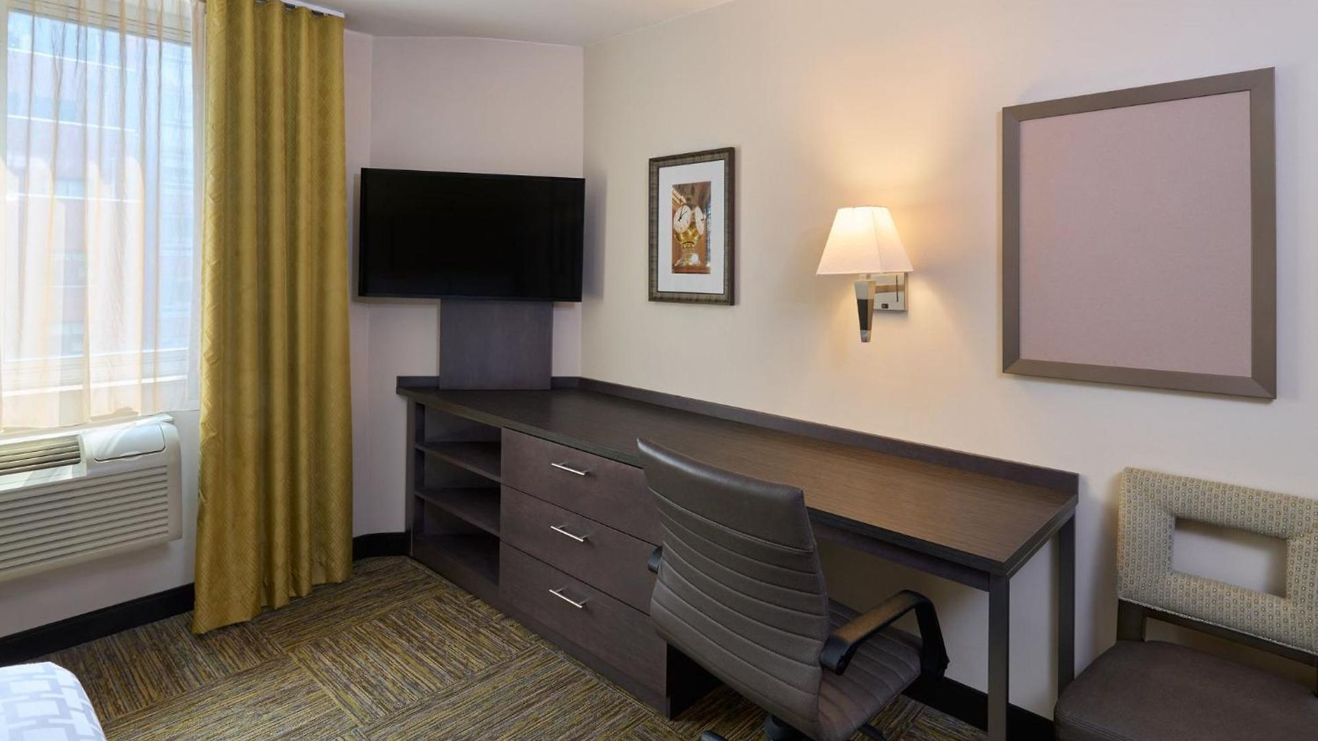 Hotel Candlewood Nyc -times Square By Ihg New York