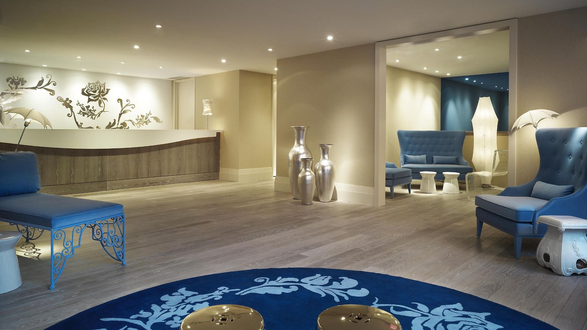 Nomo Soho 4*