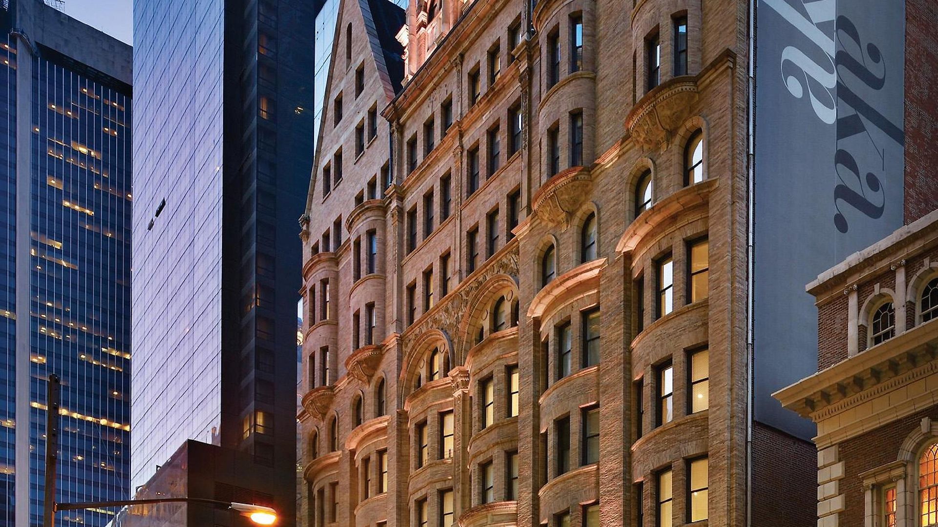 Aka Times Square Aparthotel 4*