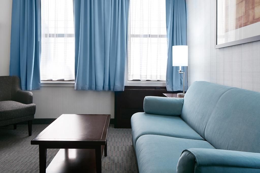 Newly Renovated At Club Quarters Times Square, Hotel New York