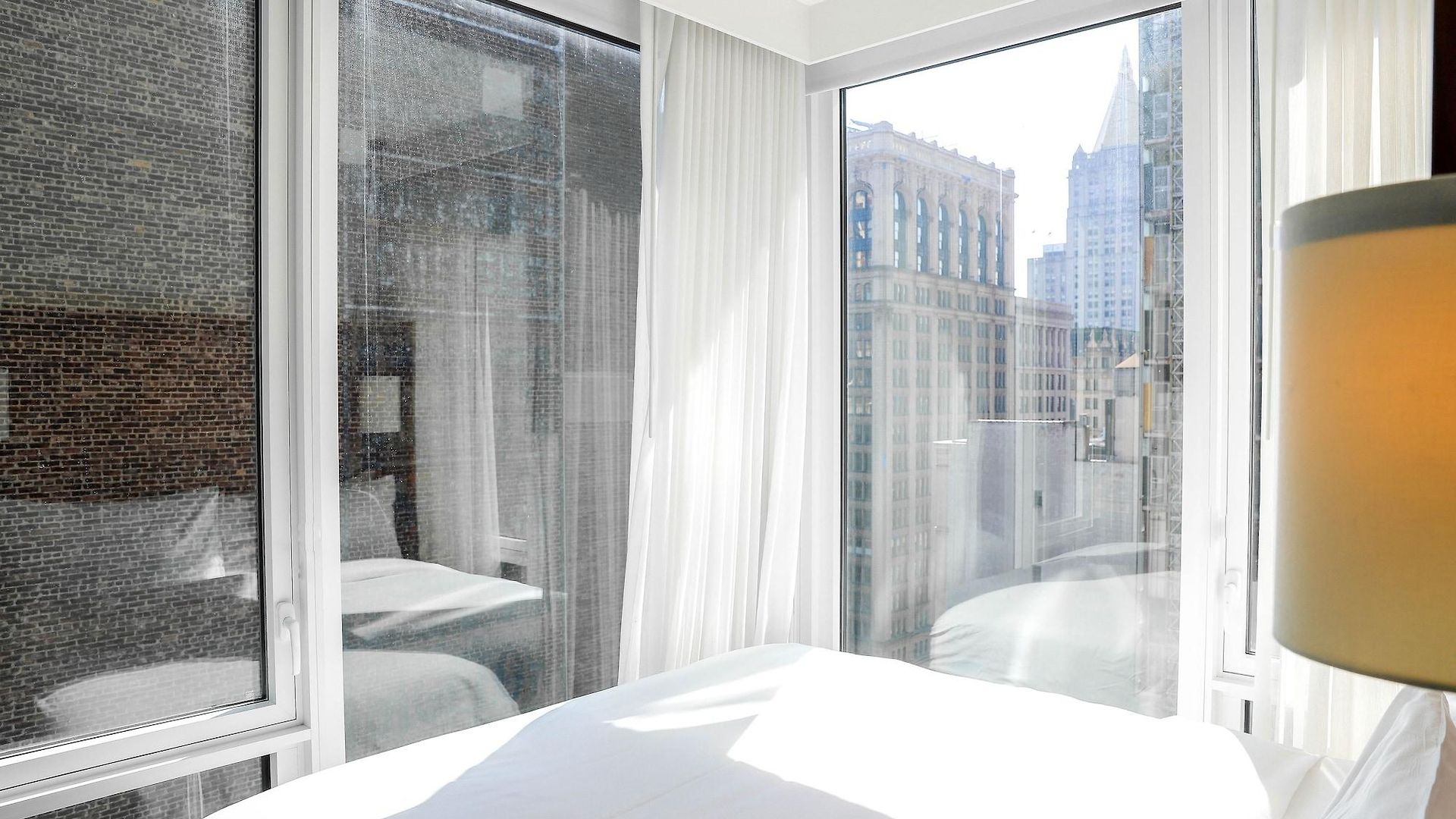 Arlo Nomad 4* New York