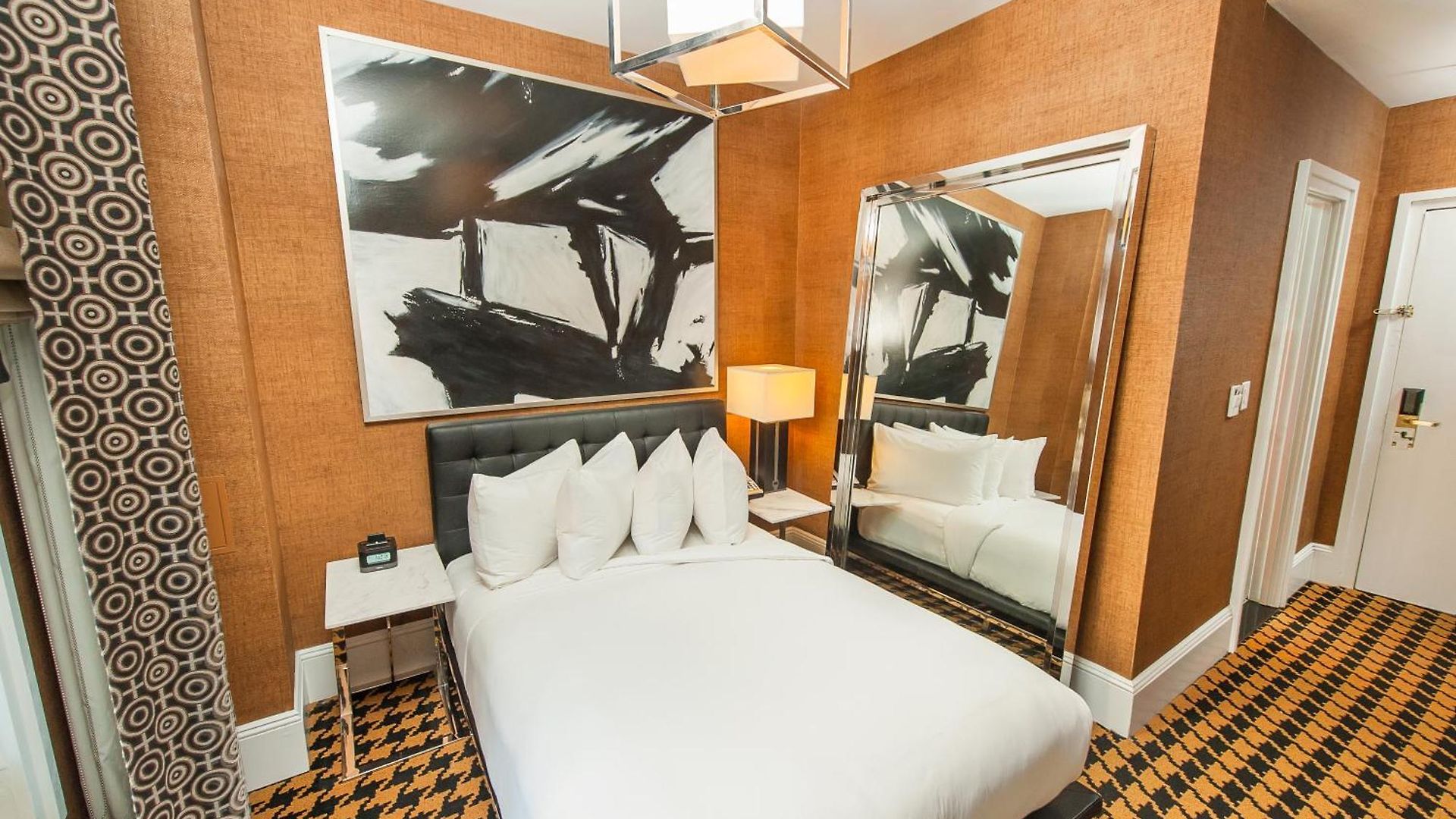 Ameritania At Times Square Hotel New York