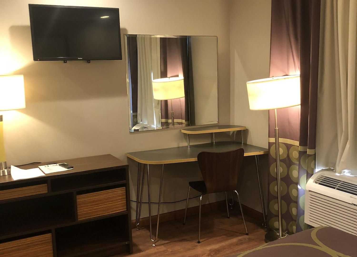 Super 8 By Wyndham Jamaica North Conduit 2* New York