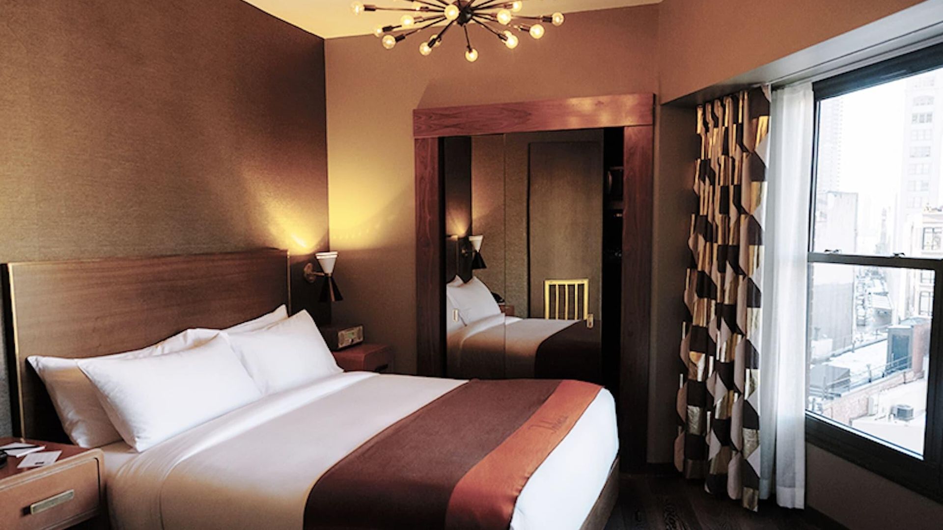 Roxy Hotel