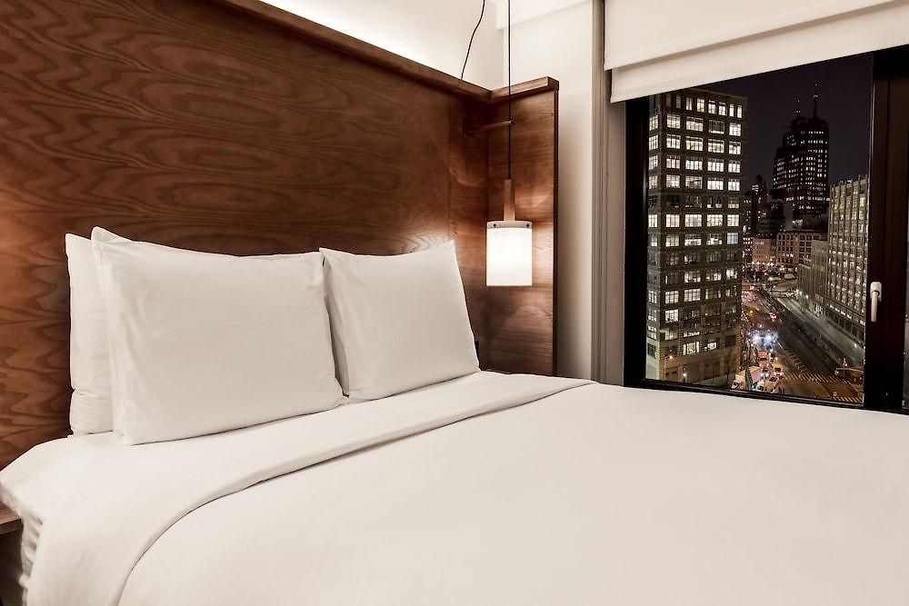 Arlo Soho 4*