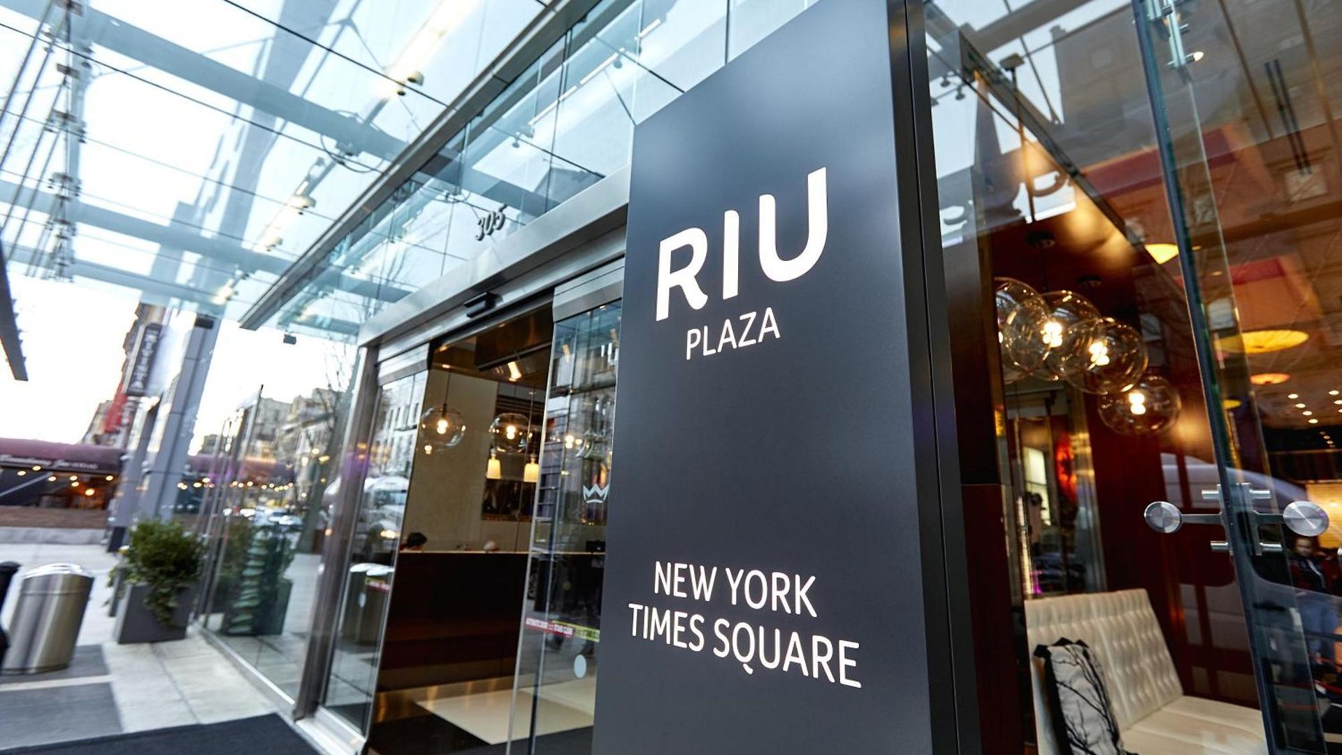 Riu Plaza Times Square Hotel