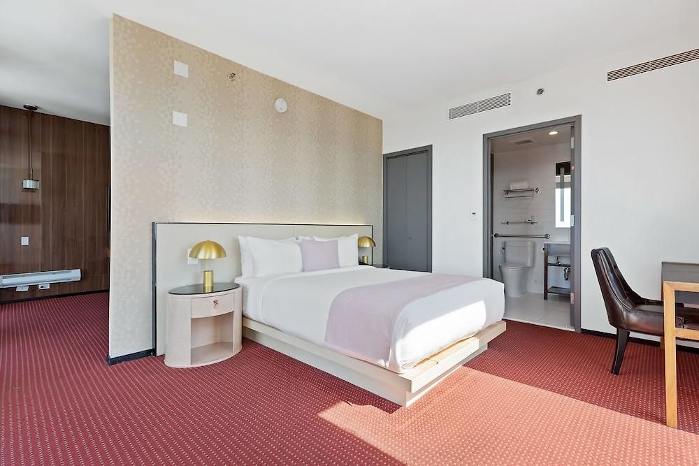 The Parc Hotel 3*
